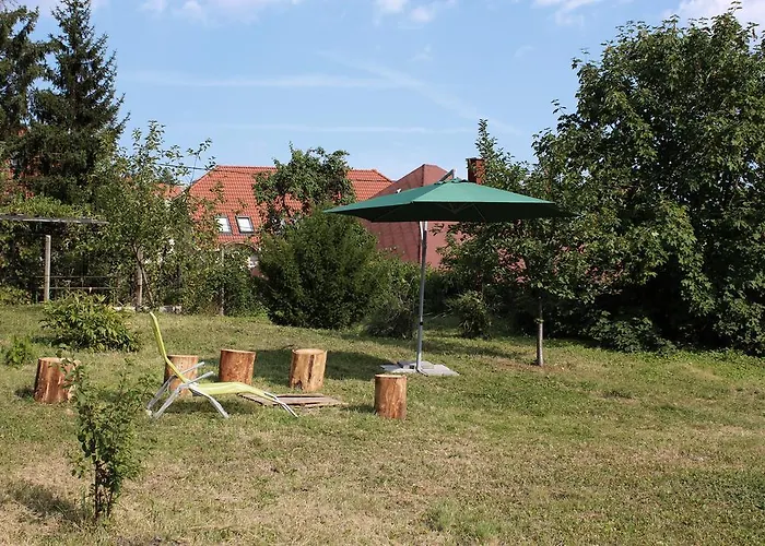 Plitzner Belvarosi Apartmanhaz Eğri