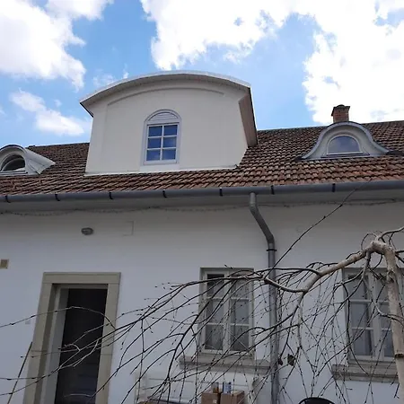 Plitzner Belvarosi Apartmanhaz Appartement Eger