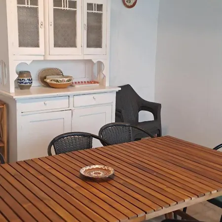 Appartement Plitzner Belvarosi Apartmanhaz Eger
