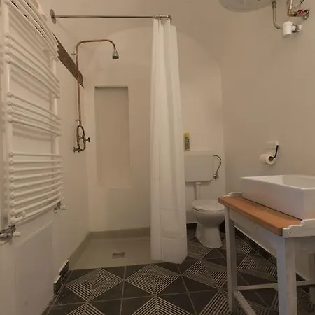 شقة Plitzner Belvarosi Apartmanhaz *