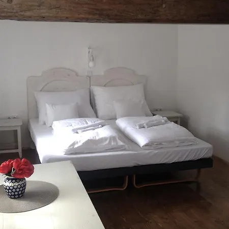 شقة Plitzner Belvarosi Apartmanhaz