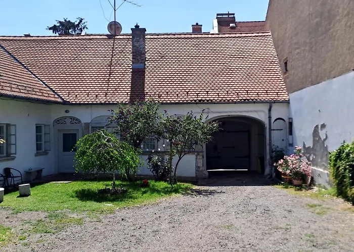 Plitzner Belvarosi Apartmanhaz
