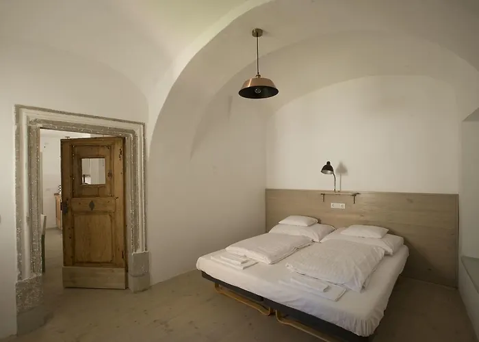 Plitzner Belvarosi Apartmanhaz Eger